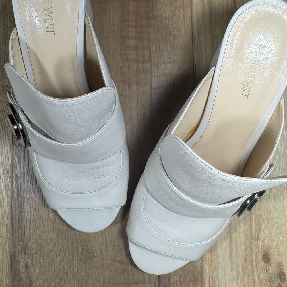 Nine West Ivory Mules Retro Minimalist Design with Silver and Gold Buttons